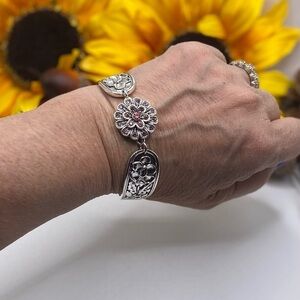 Floral Vintage Style Snap Jewelry Bracelet Sparkling Pink Floral 18mm Snap! NWT